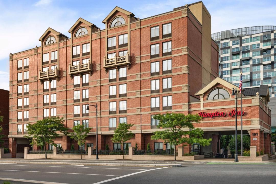 Hampton Inn by Hilton Boston/Cambridge 1