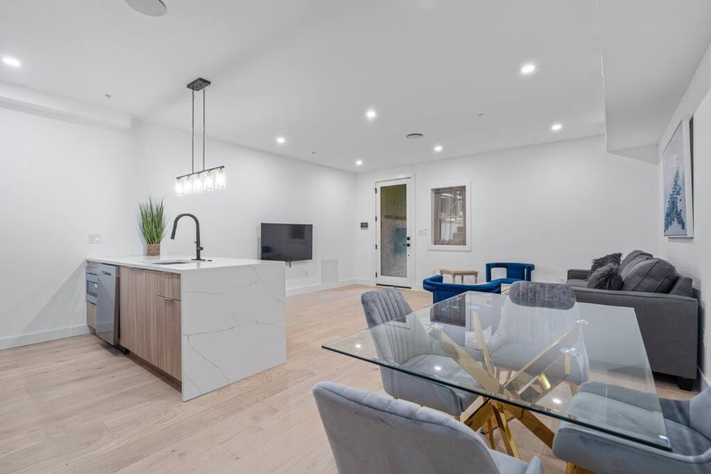 Capitol View1 Charming Oasis in DC near Metro with Fenced Backyard Free Parking and WIFI 1