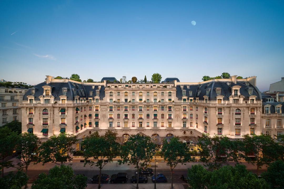 The Peninsula Paris 1