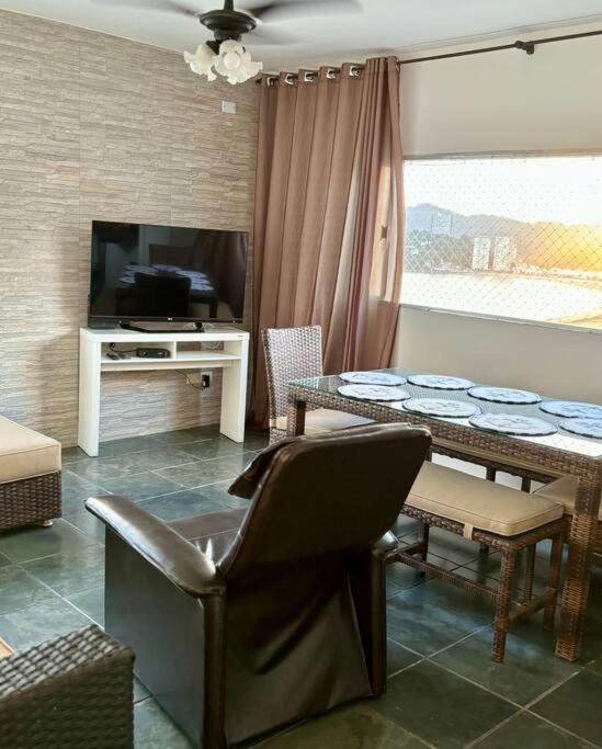 Apartamento espaçoso com vista deslumbrante 1