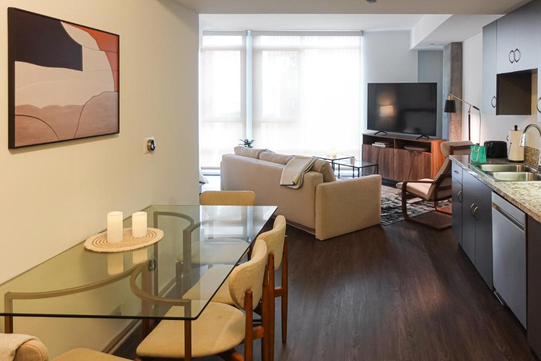 Luxurious Hollywood Dream 1