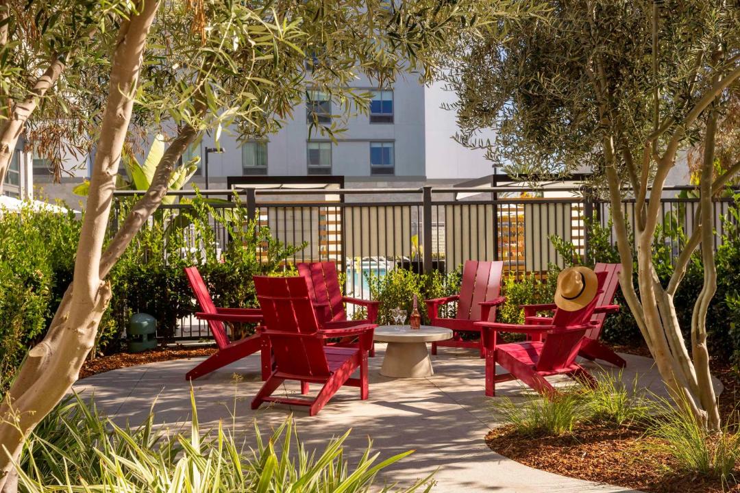 Homewood Suites By Hilton Long Beach Airport 1