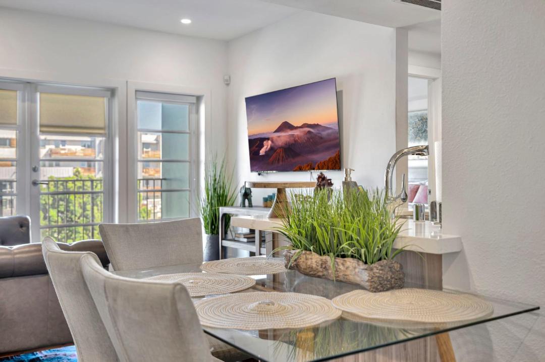 13 Luxury apartment 1