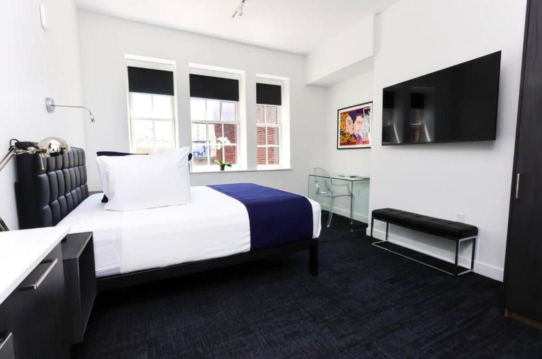 Stylish Studio in Historic Boston - Unit #406 1