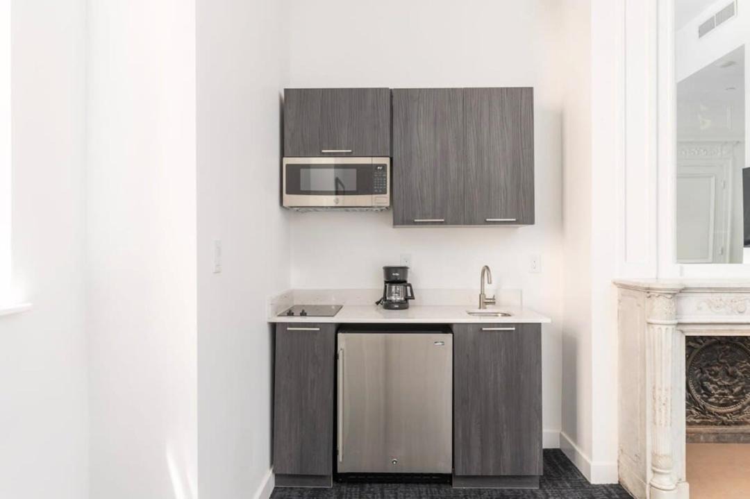 Stylish Studio in Historic Boston - Unit #204 1