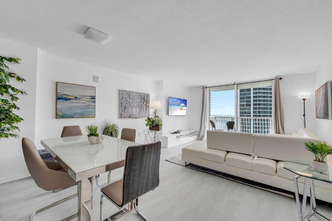 Deluxe 1 Bedroom Apartment Brickell Ocean View 1