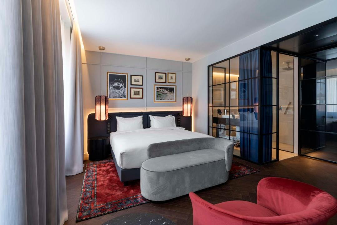 Radisson Collection Hotel, Santa Sofia Milan 1