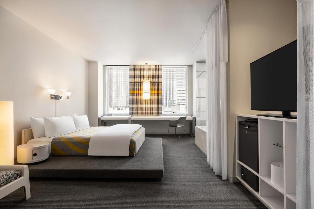 The Delphi Downtown LA 1