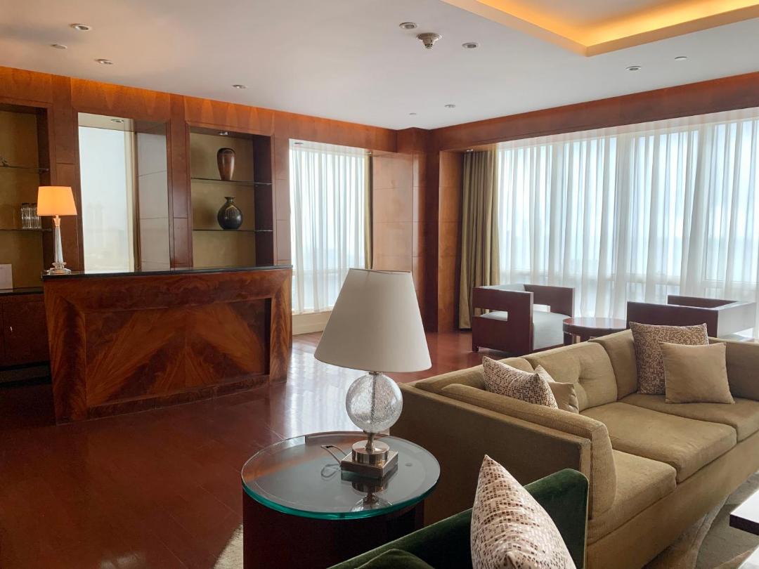 Four Seasons Hotel Mumbai 1
