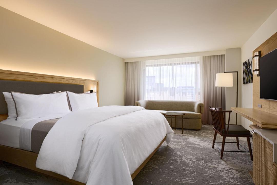 The Westin Los Angeles Airport 1