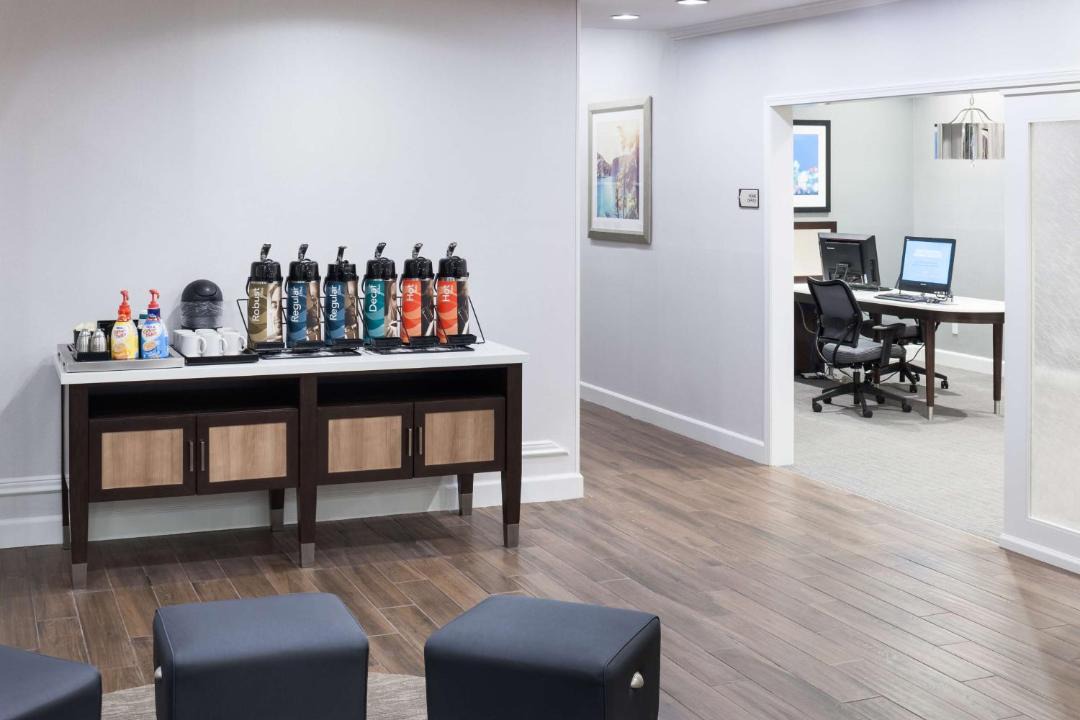 Homewood Suites by Hilton Seattle-Tacoma Airport/Tukwila 1
