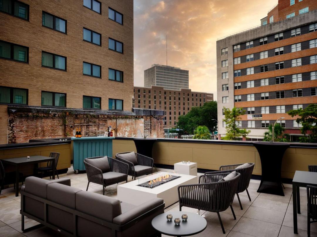 Canopy by Hilton New Orleans Downtown 1