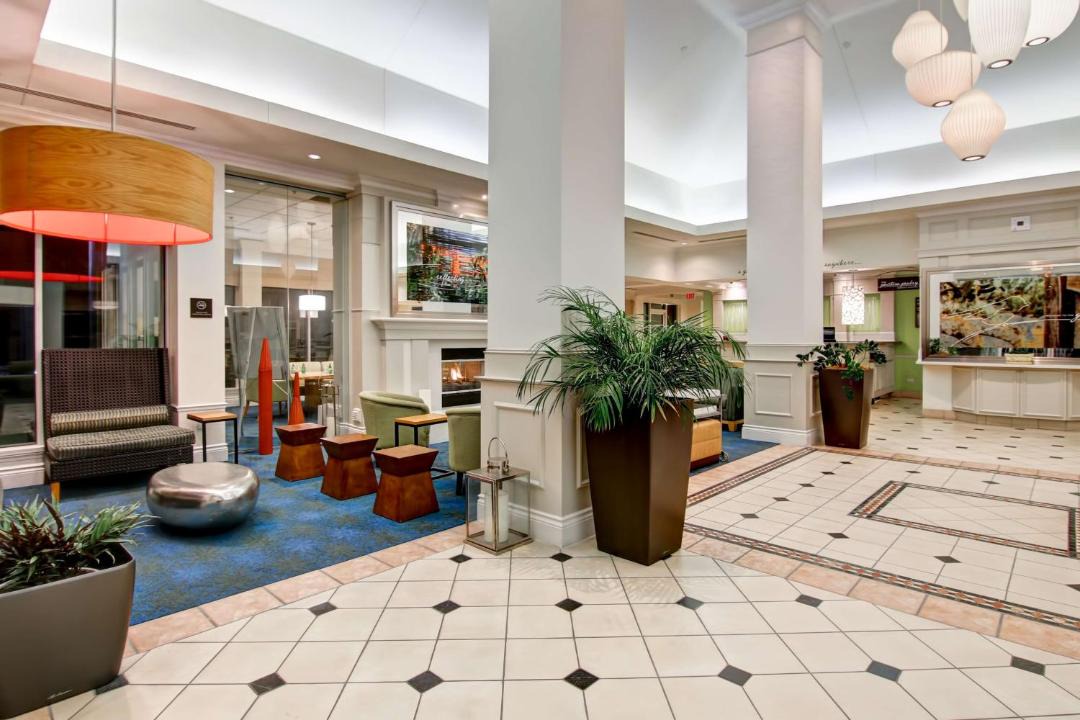 Hilton Garden Inn Toronto/Mississauga 1