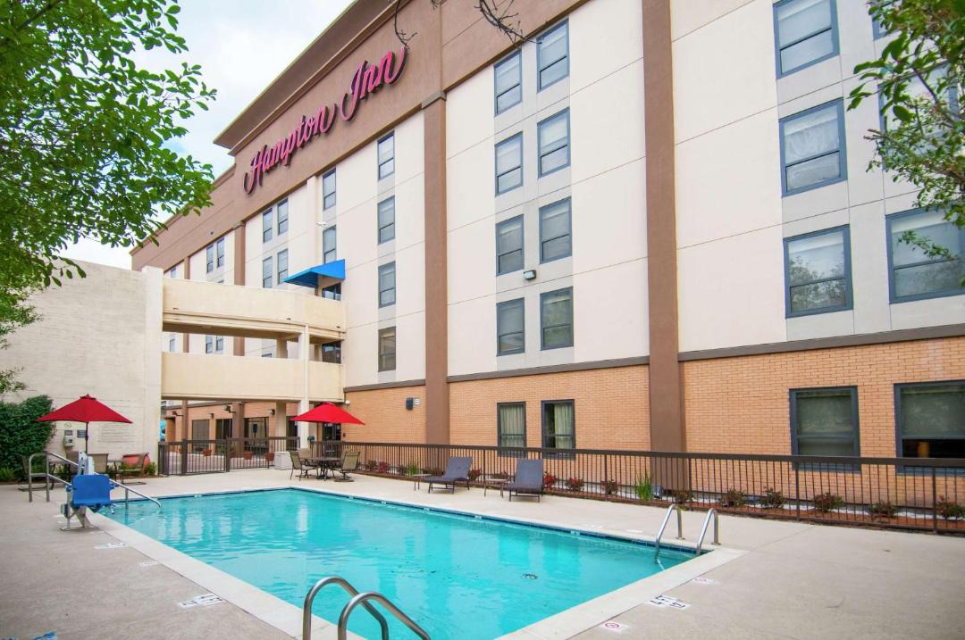 Hampton Inn Metairie 1