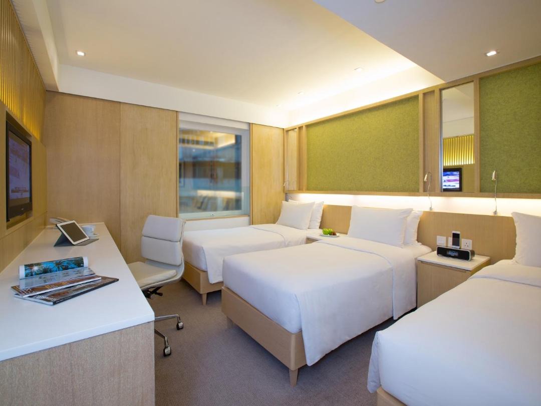 Eaton HK - Langham Hospitality Group 1