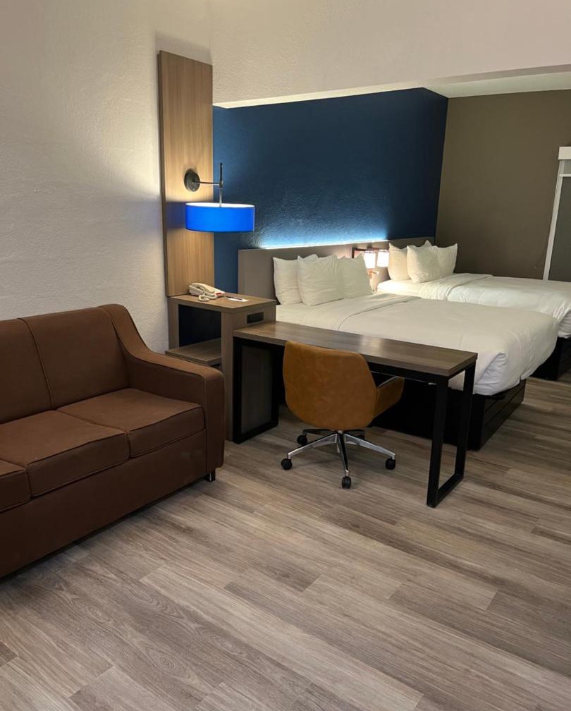 Comfort Suites Clearwater - Dunedin 1