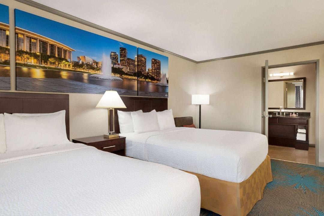 Baymont by Wyndham Monterey Park 1