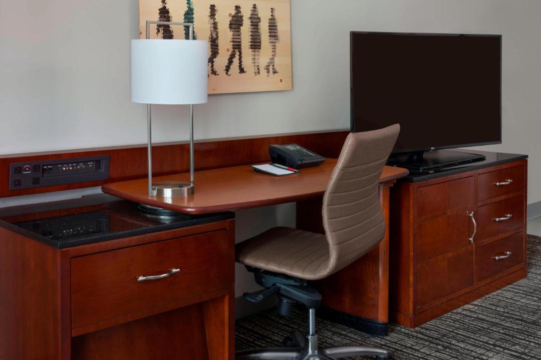Marriott Downtown at CF Toronto Eaton Centre 1