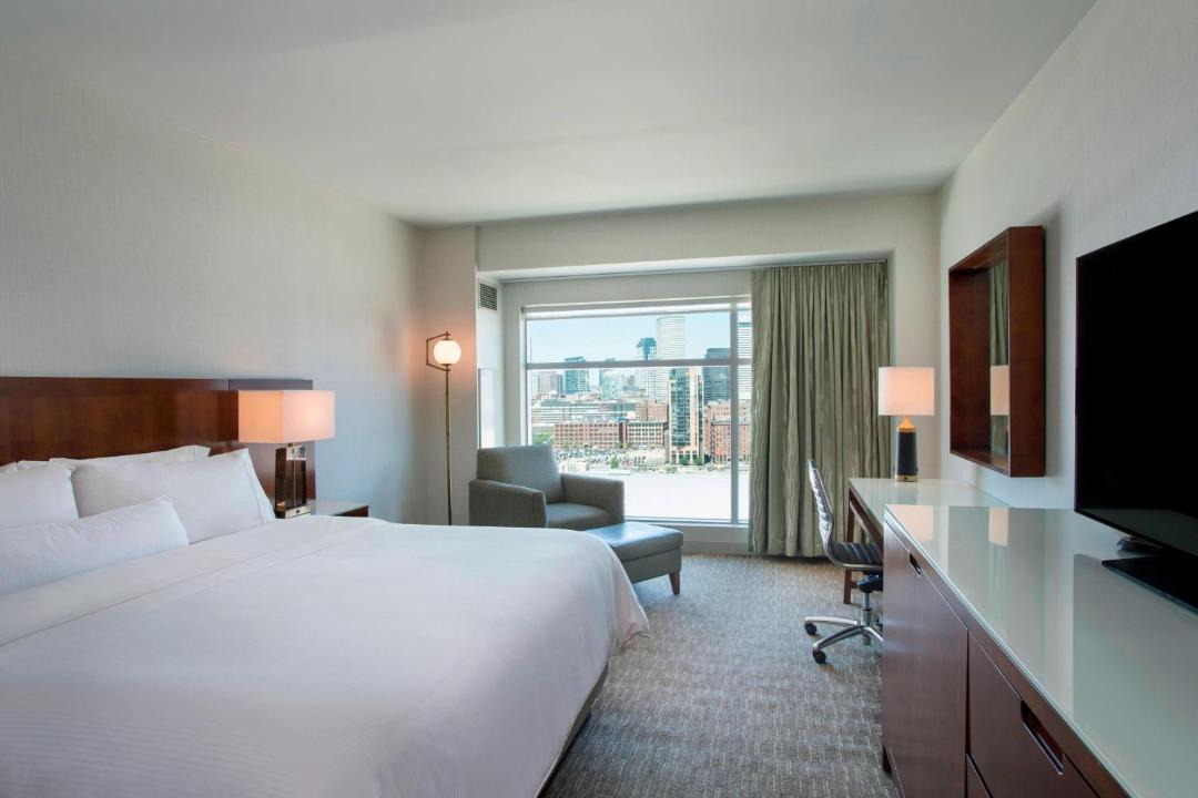 The Westin Boston Seaport District 1