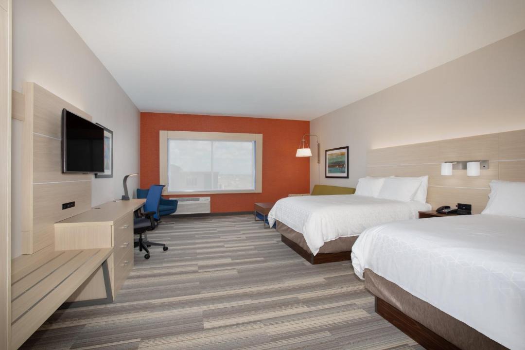 Holiday Inn Express & Suites - Denver NE - Brighton by IHG 1