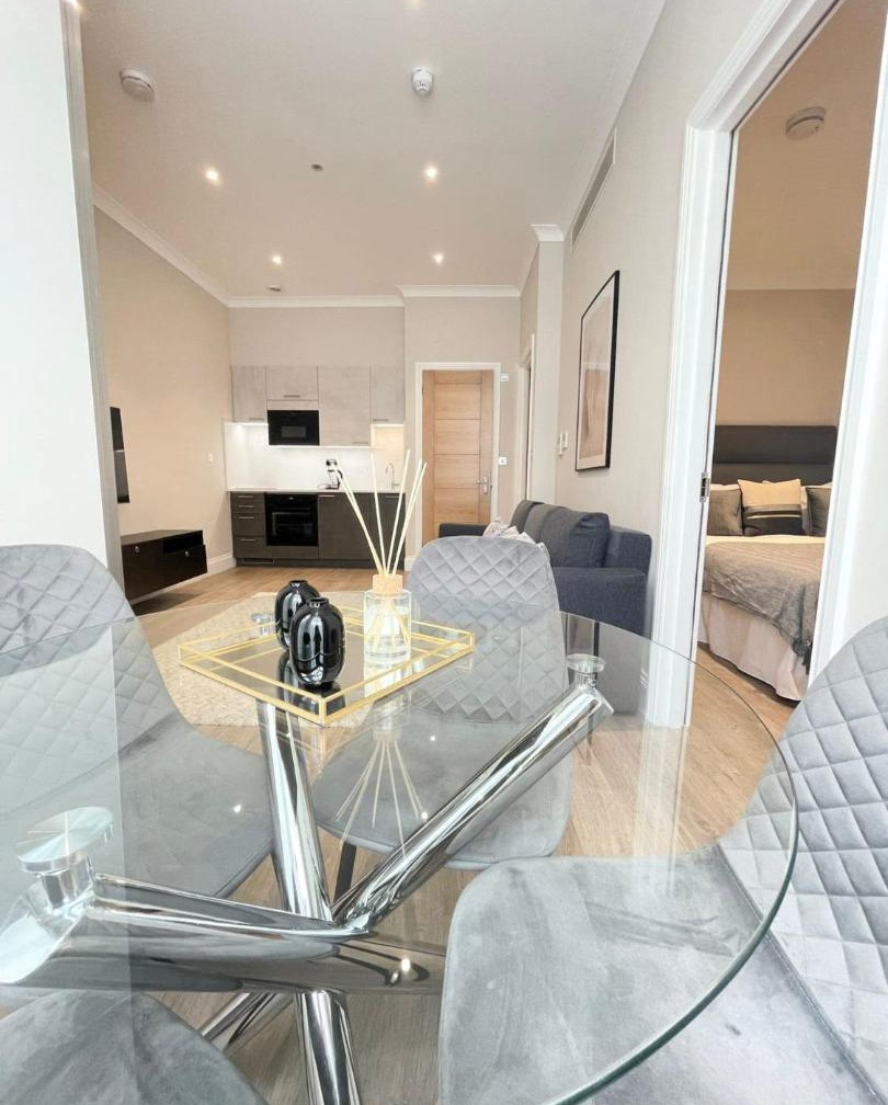 Cleveland Residences Chelsea 1
