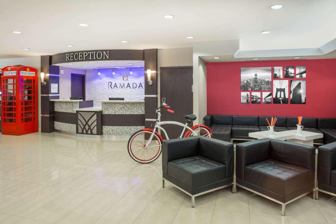 Ramada by Wyndham Miami Springs/Miami International Airport 1