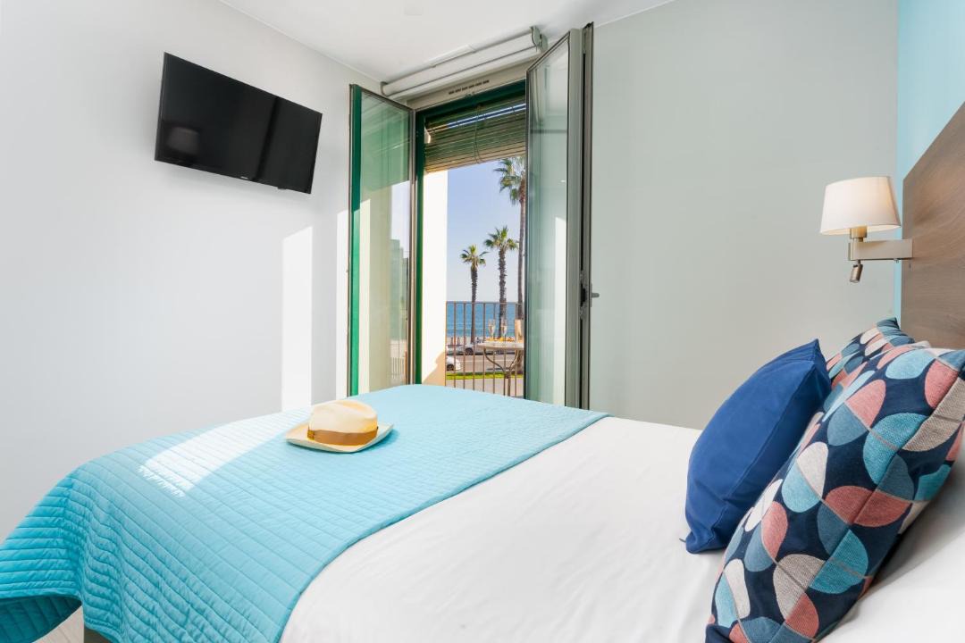 Kronos on the Beach suite 1 1
