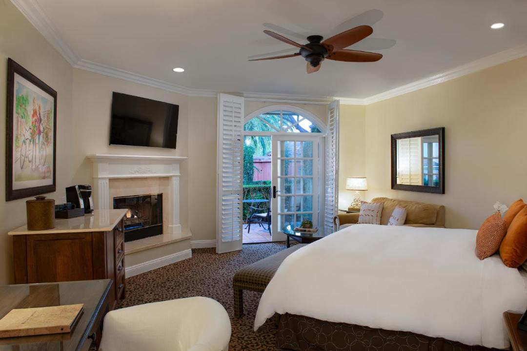 Westlake Village Inn 1