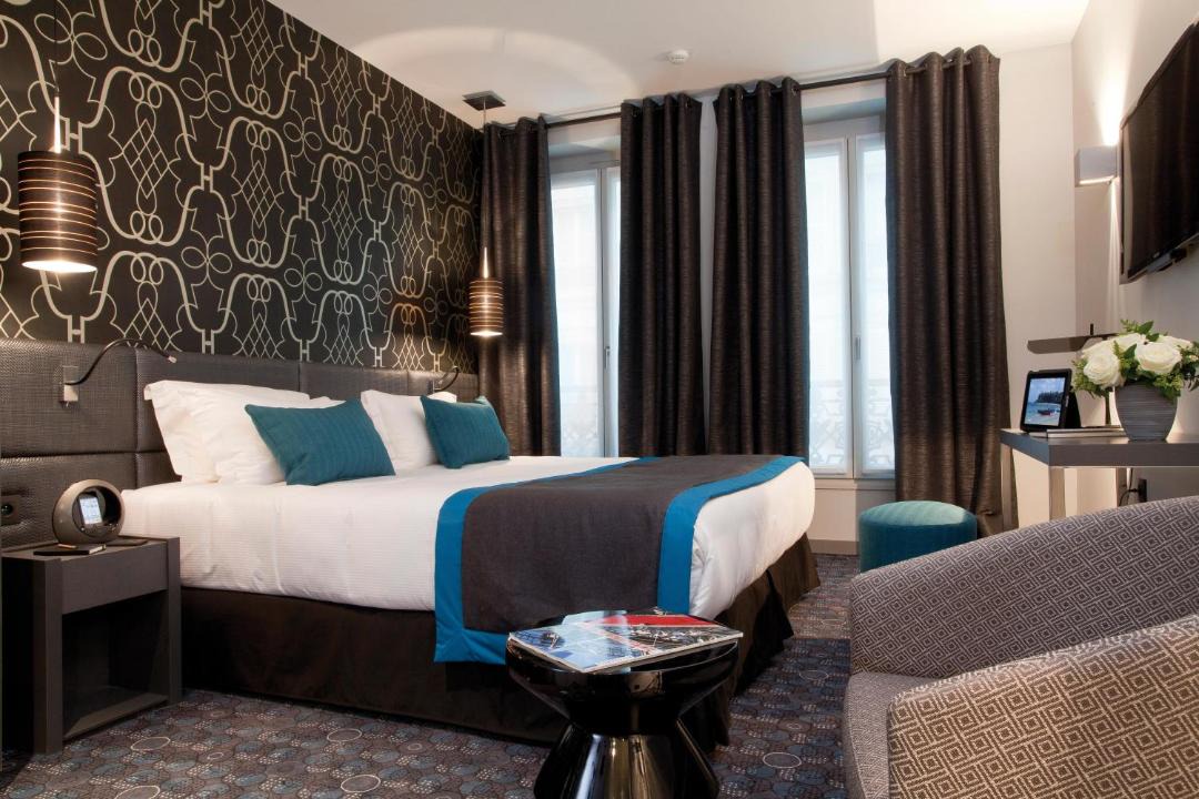 Le Grey Hotel 1