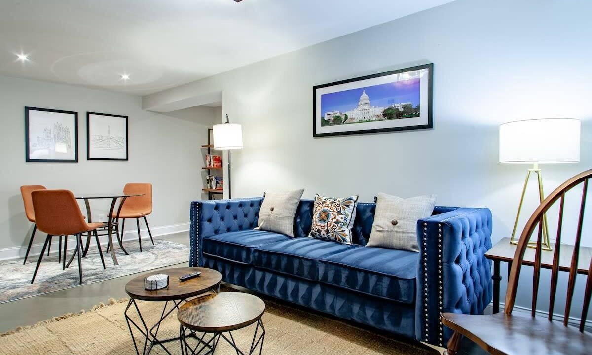 2-BR Petworth Pad/Walk to METRO Subway