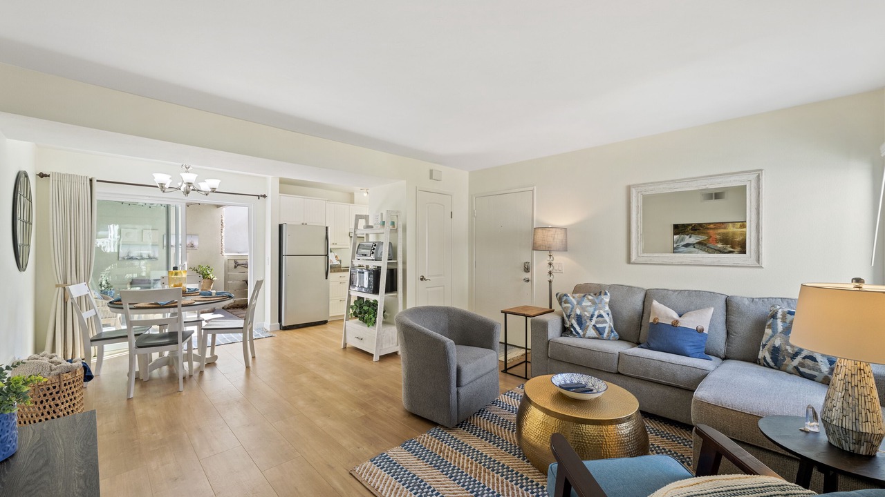 LOWER Unit at Niguel Beach Terrace, Dana Point! Close to Pool view
