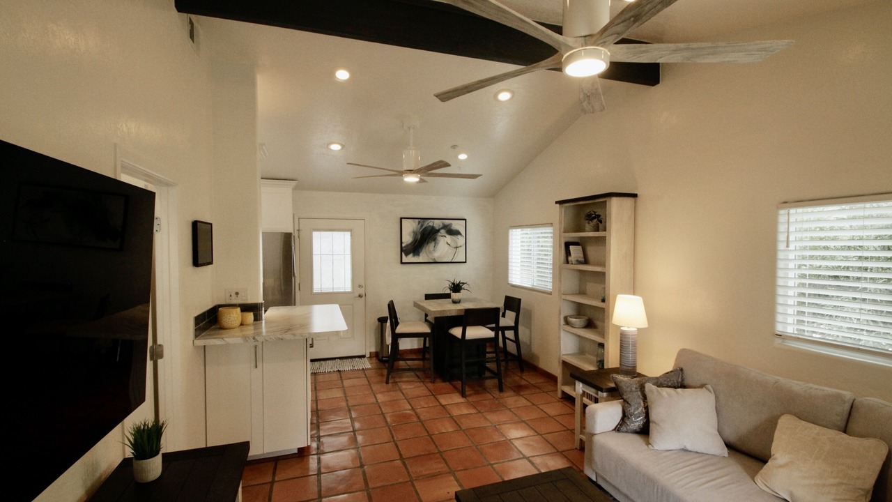 Private Oasis near Old Town Scottsdale Stadium - City of Scottsdale Lic #2027228