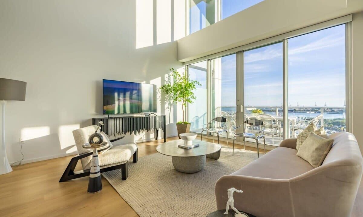 @ Marbella Lane - Penthouse w/City & Ocean Views