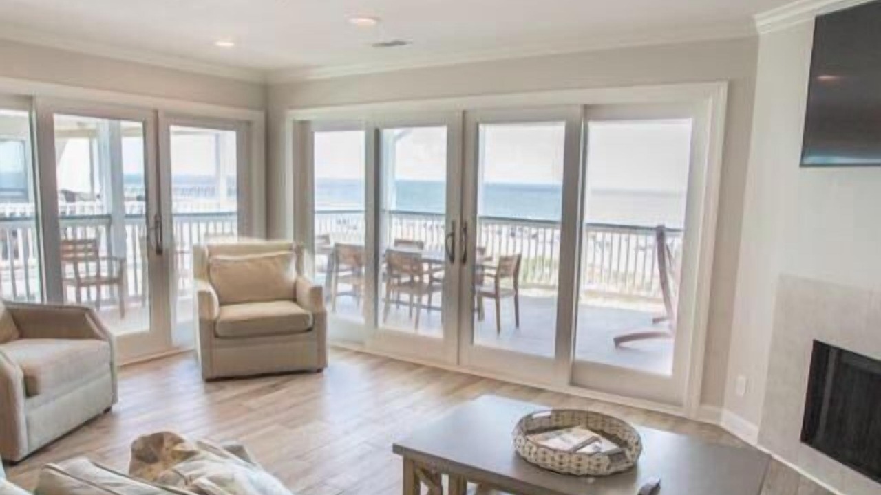 Insanely Gorgeous, Oceanfront, Top Floor Views