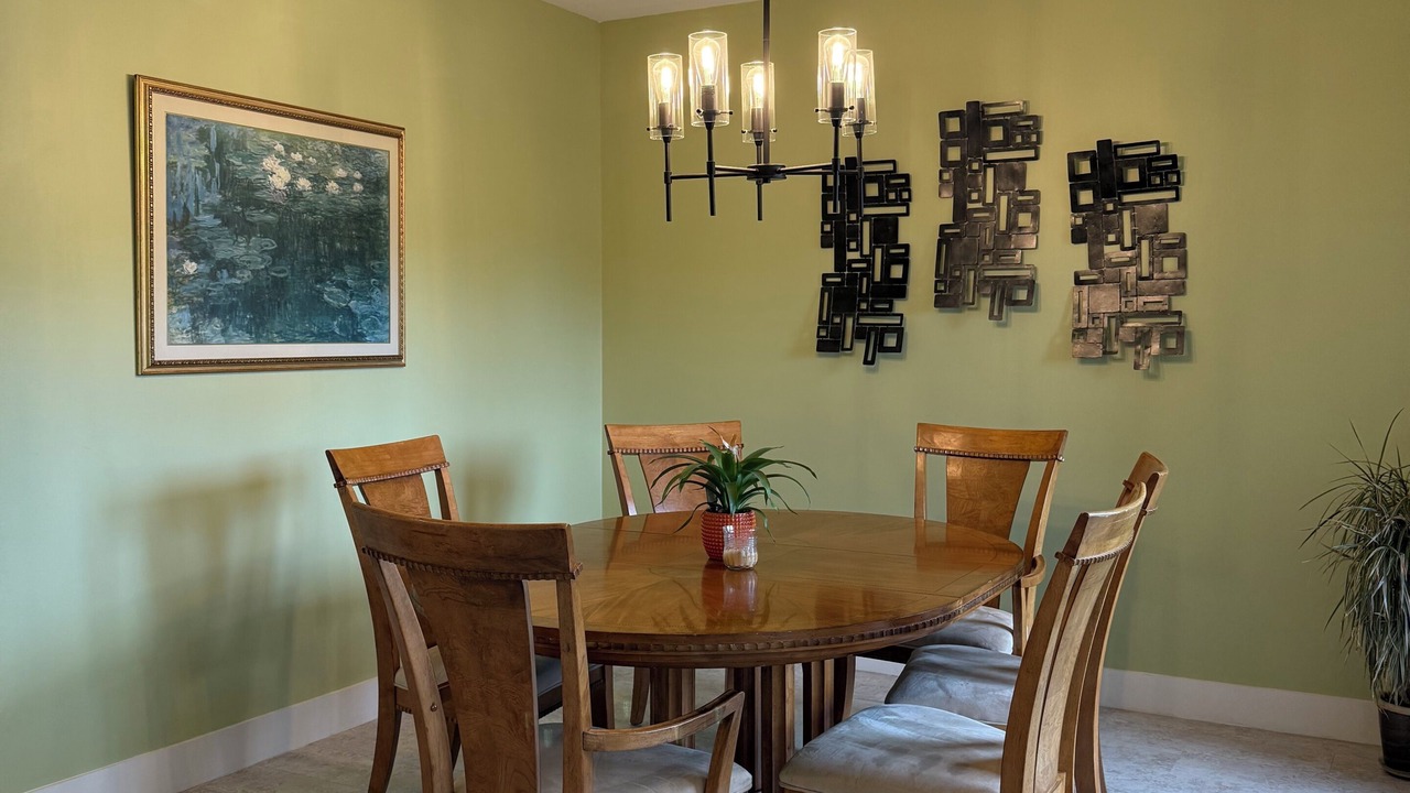 Traverse City, West side of downtown, Sleeps 6, Slabtown area