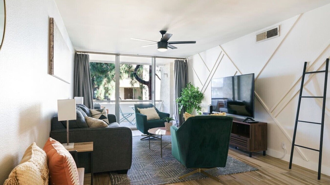 Scottsdale: 1BR-Furnished, Pool,SPA, Gym - Book us now!