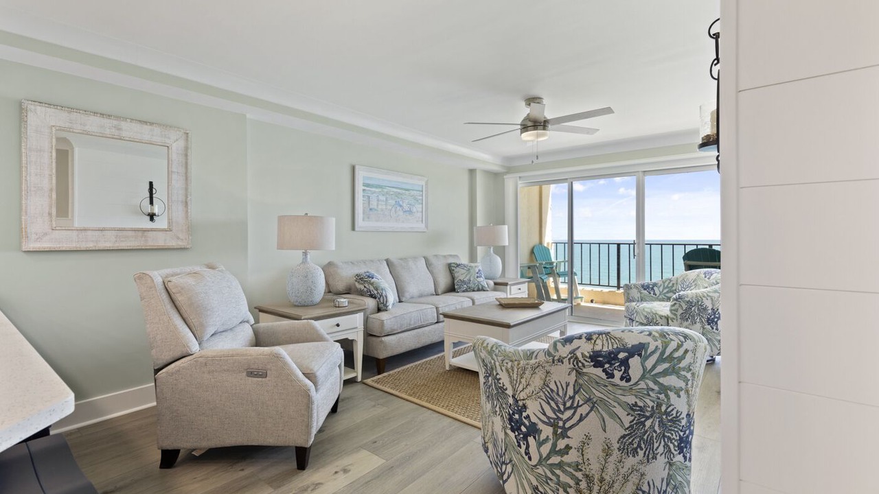 Atalaya Towers 1205. Luxury oceanfront suite with stunning views!