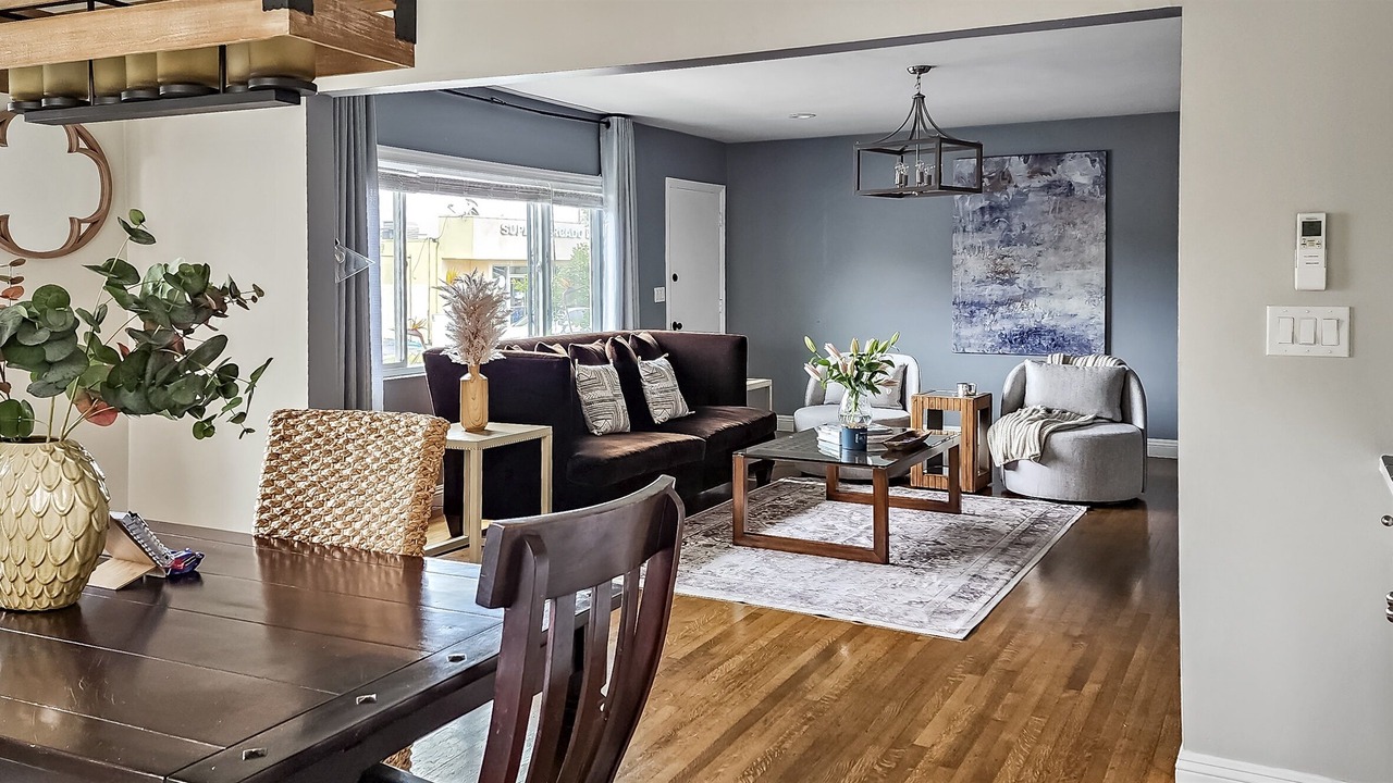 Spacious Apt. Min to Downtown Culver City & Venice Beach