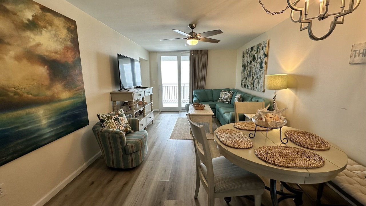 Nautilus 1506 - Gulf Front 2BD/2BA 5th Floor. Free Beach Service 3/1-10/31