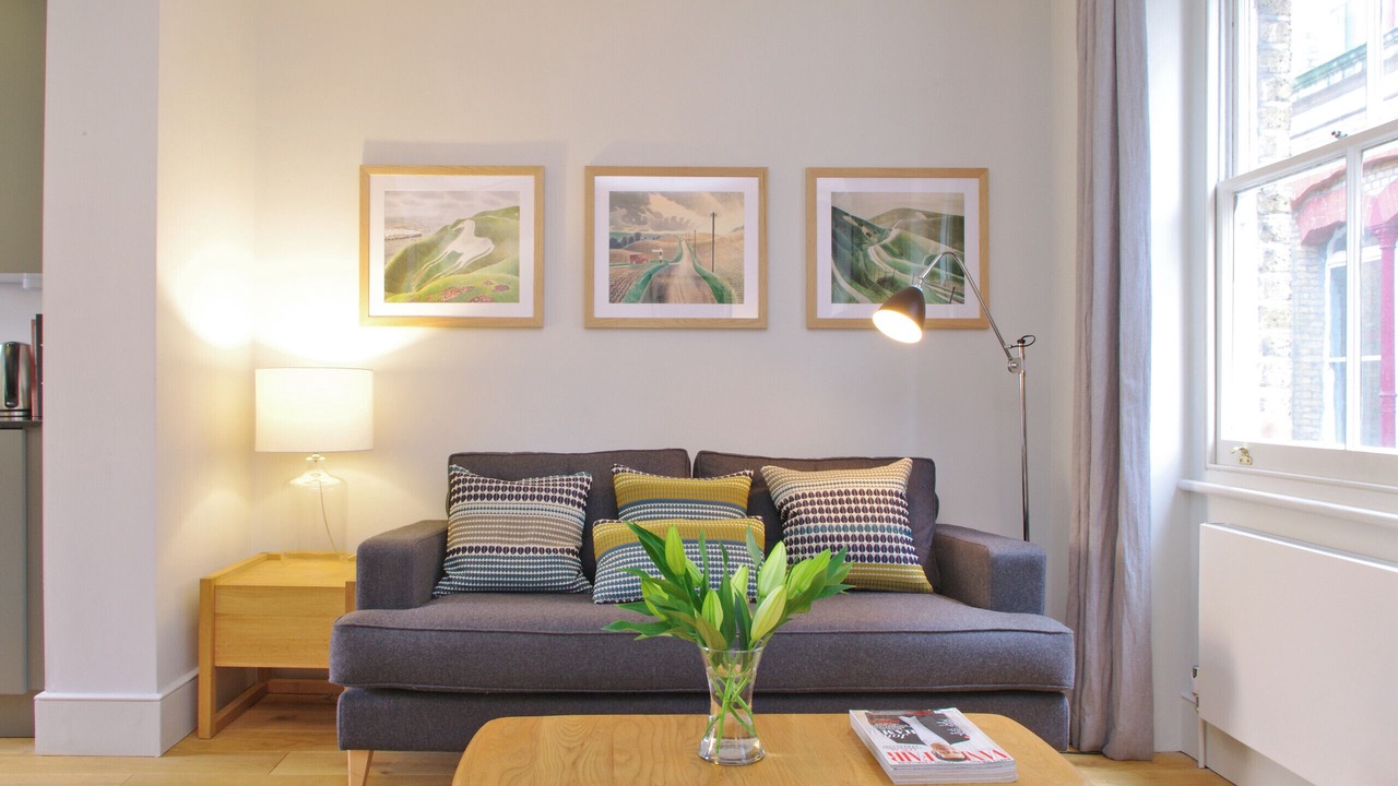 Large Roof Terrace & King Bed In Clerkenwell