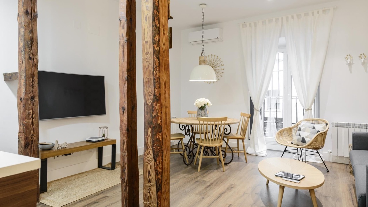 2-bedroom apartment in Madrid's center - Temporary Accomodation