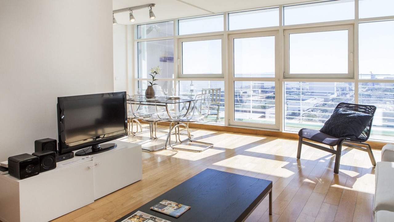 RENT4REST LISBON PARQUE DAS NAÇÕES 17TH FLOOR RIVER VIEW