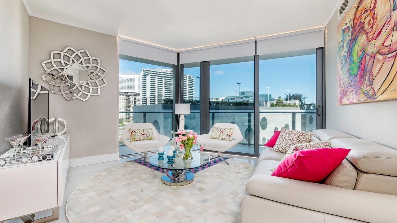 AMAZING BRAND NEW 3 BEDROOMS BAY FRONT CONDO NEW BUILDING AND INCREDIBLE VIEWS