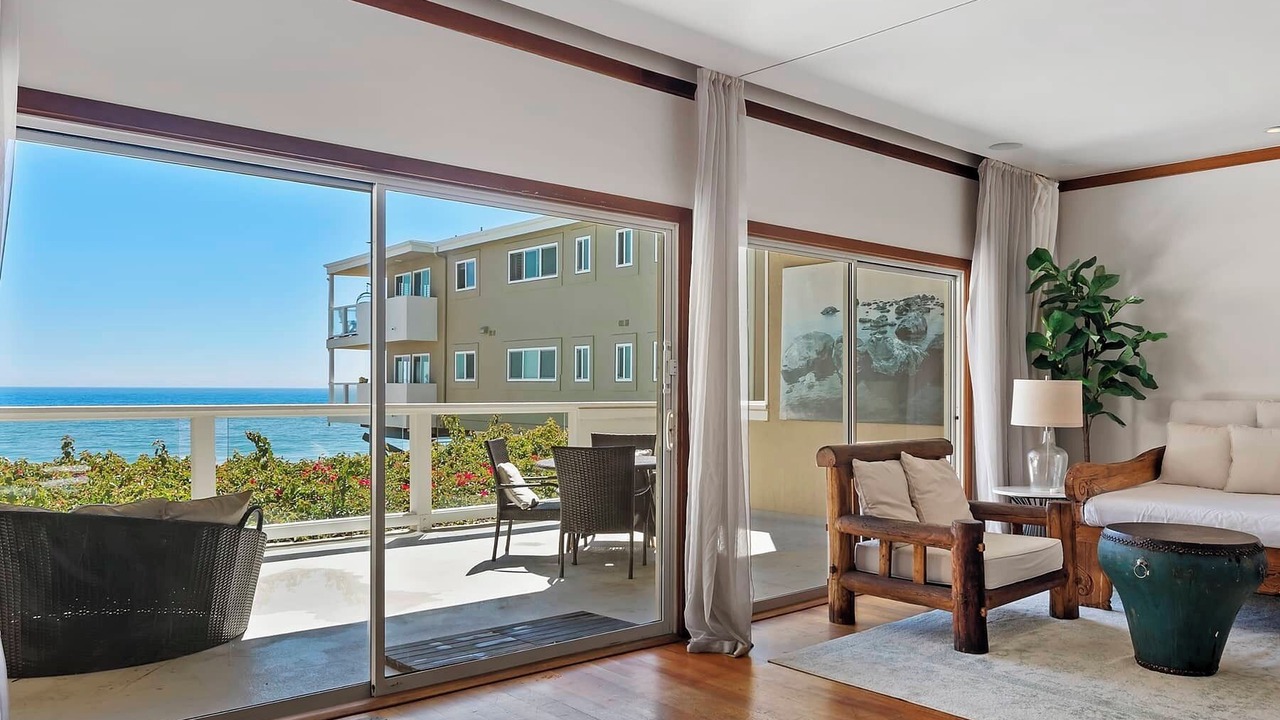 SPECTACULAR MALIBU BEACH FRONT!