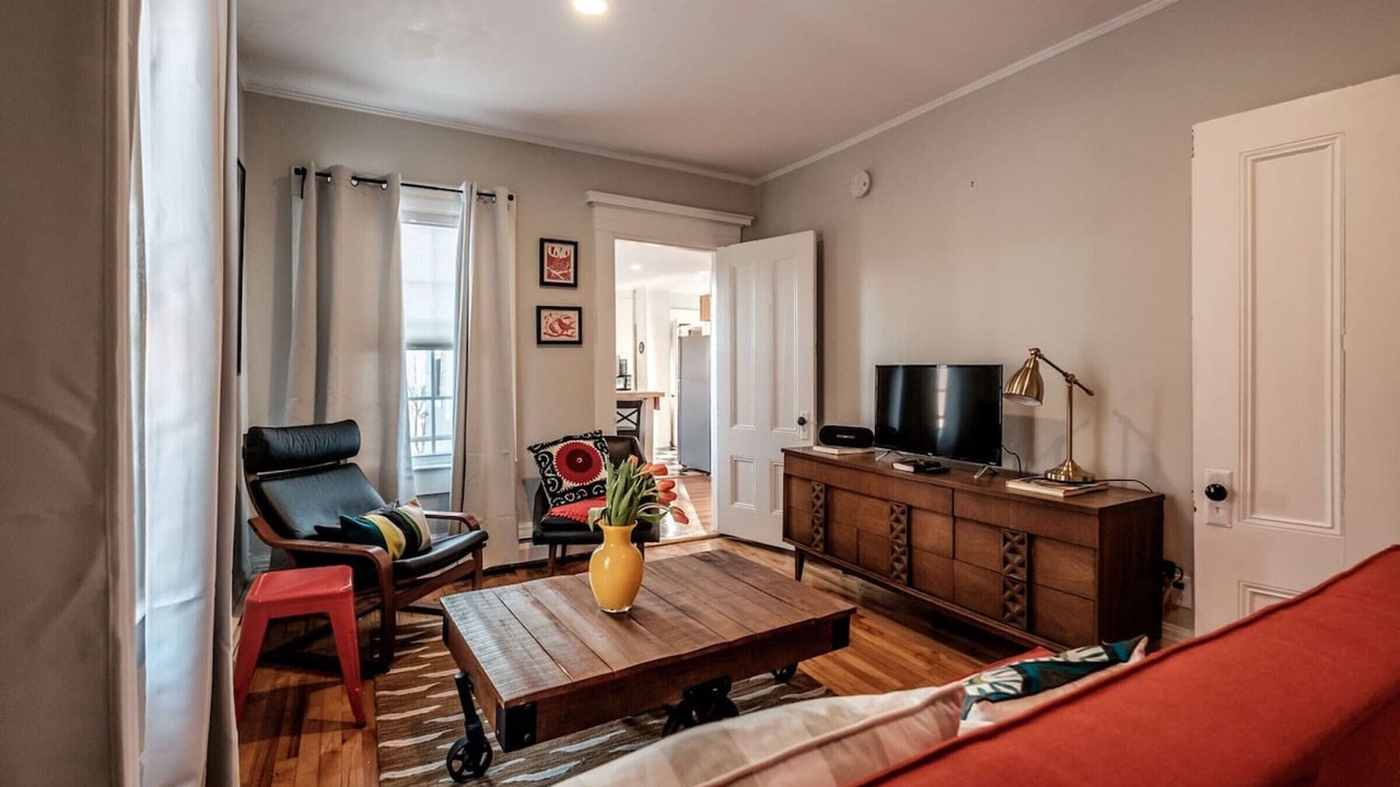 Vintage Maine & Modern Convenience in Portlands Exclusive East End