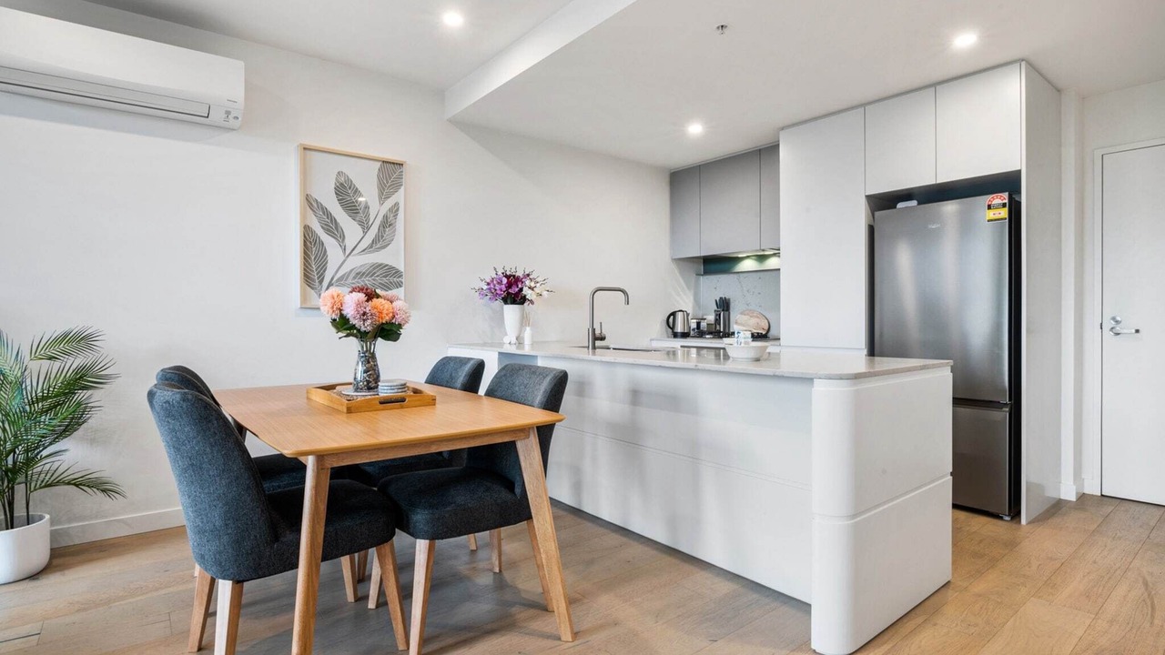 Heidelberg 2-Bed Retreat near Austin Hospital