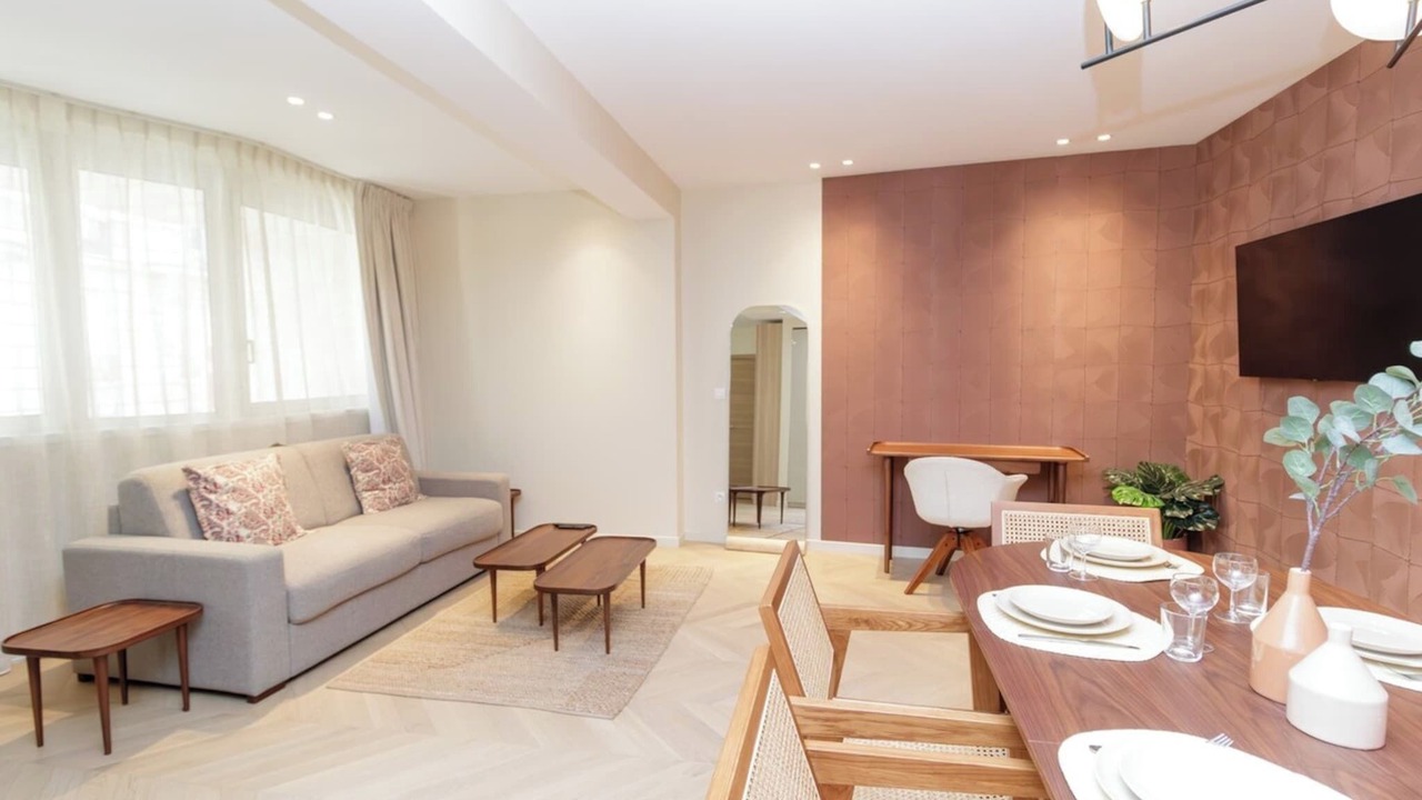 Elegant Apartment St Germain des prés Luxembourg Park