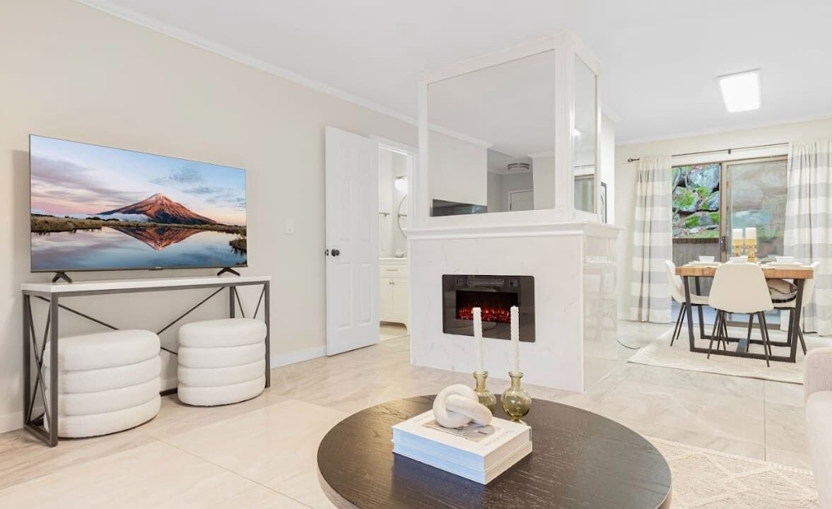 Bellevue Modern Luxe Townhouse near DT/520/I405
