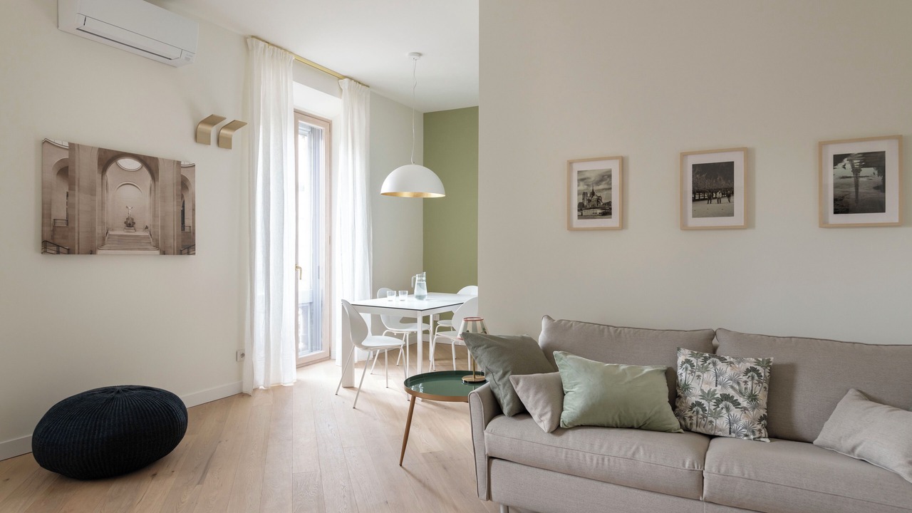 OMNIA APARTMENT, wonderful Home 2 BDR, 6 guests, Milan city center