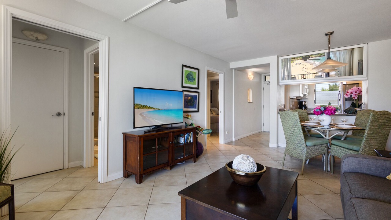 Beachfront Spectacular Sunset Suite